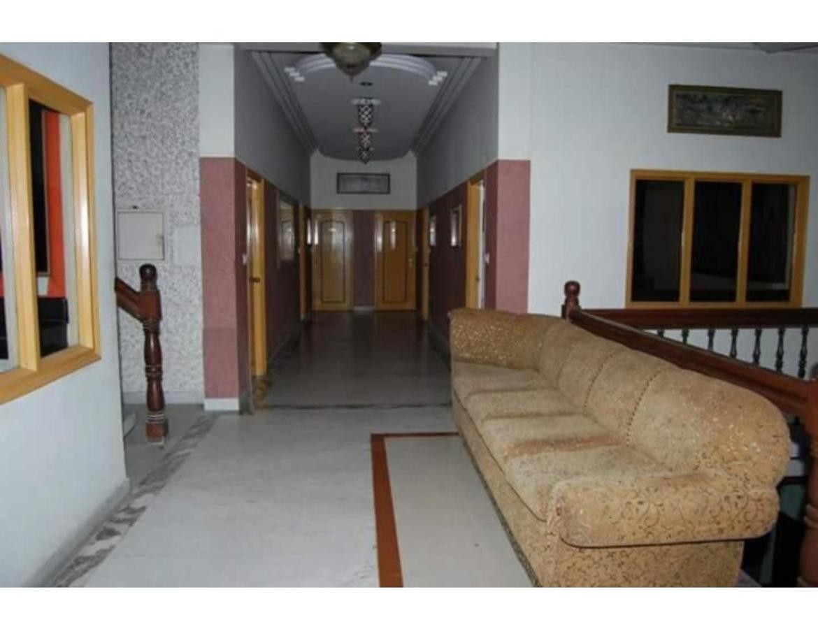 Hotel Kirandeep Agra 阿格拉 外观 照片