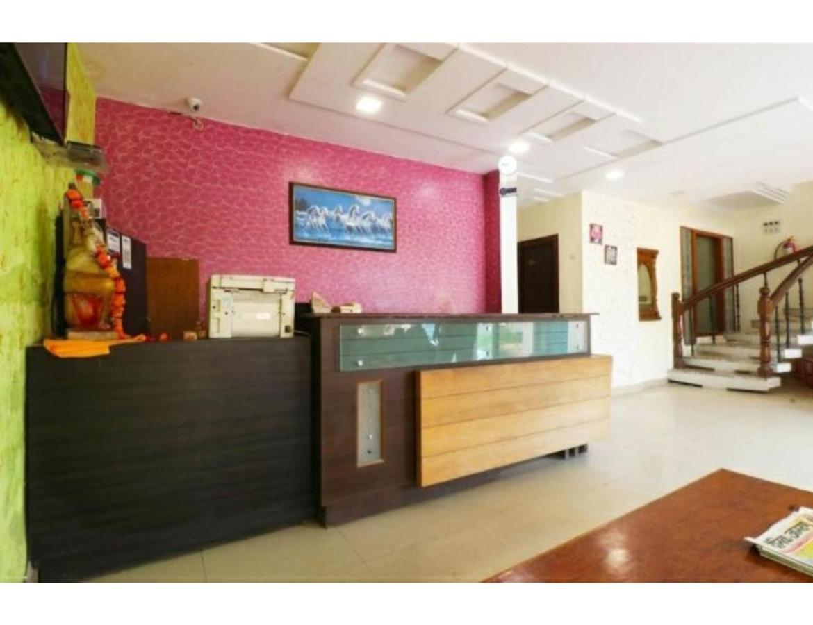 Hotel Kirandeep Agra 阿格拉 外观 照片