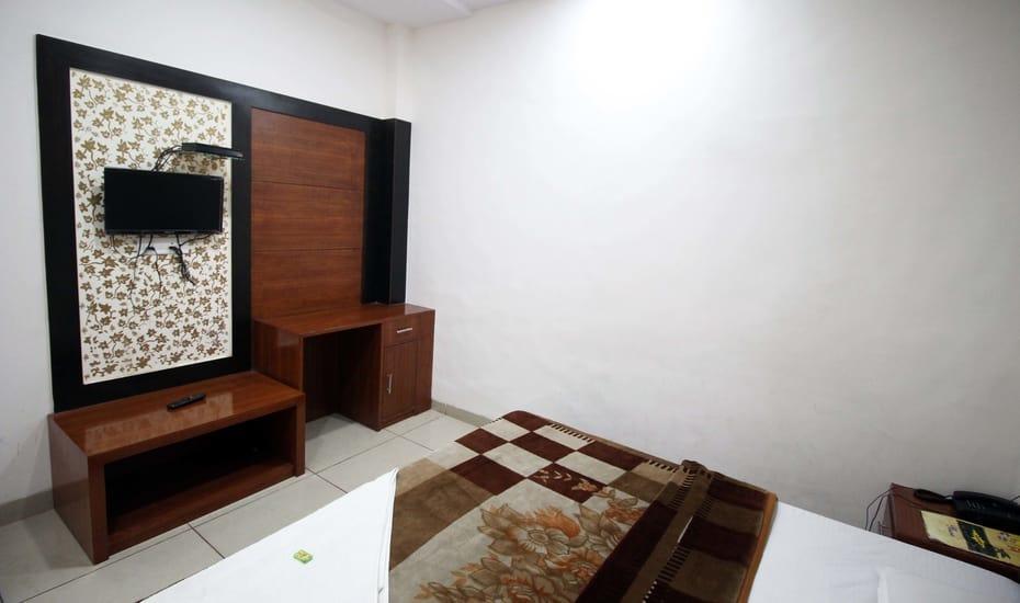 Hotel Kirandeep Agra 阿格拉 外观 照片
