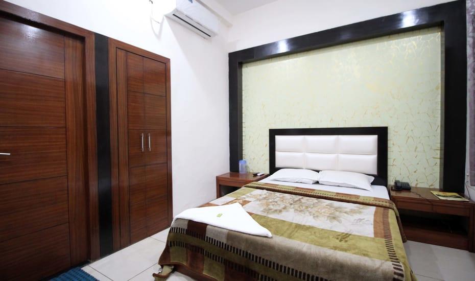Hotel Kirandeep Agra 阿格拉 外观 照片